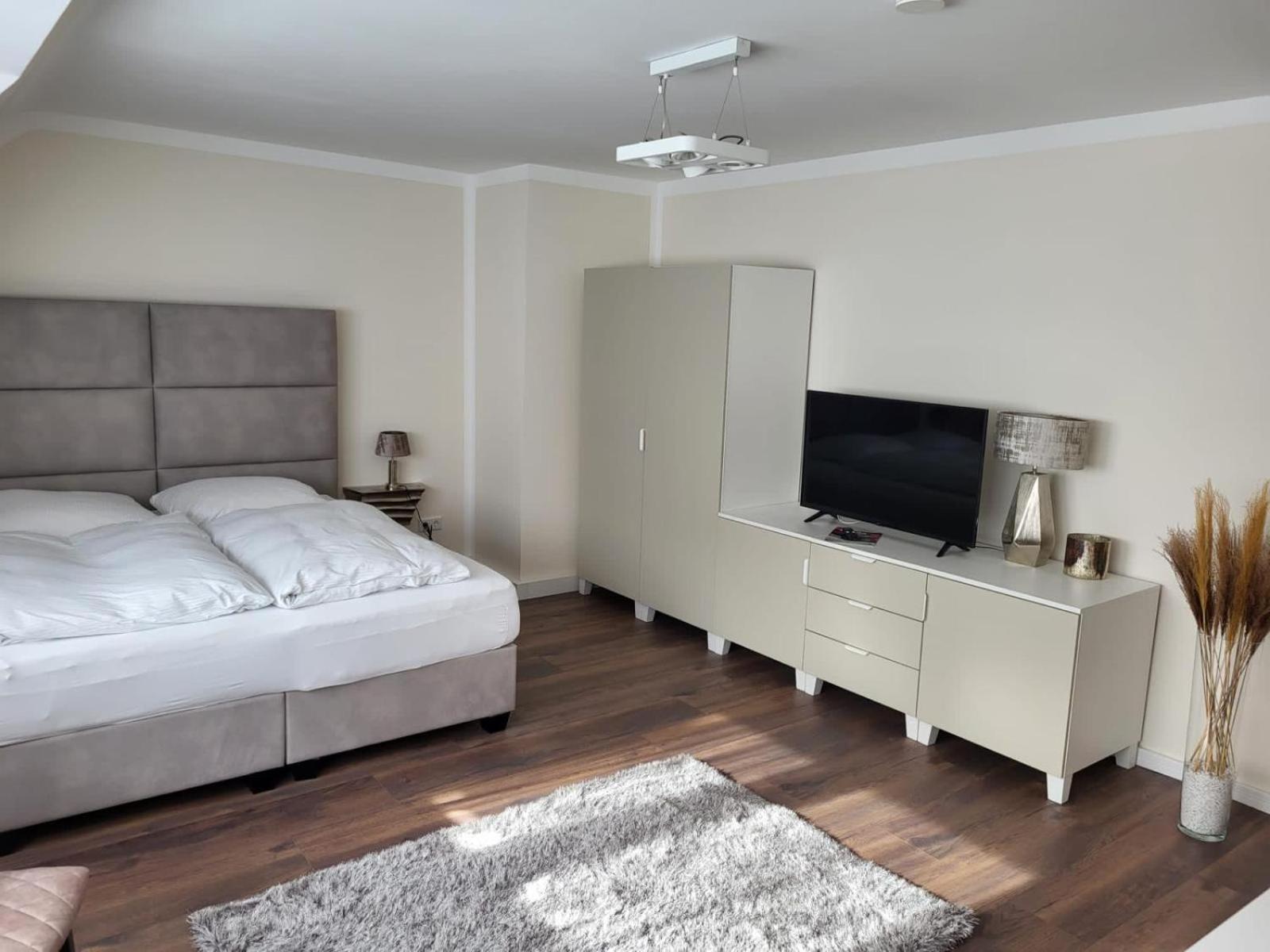 City Apartments เครเฟลด์ ภายนอก รูปภาพ